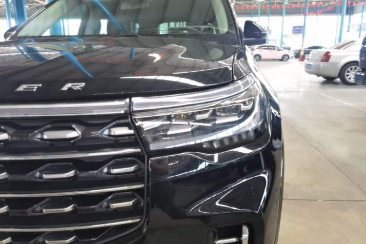 Used Ford Explorer 2024 2.3T EcoBoost Four-Wheel Drive Titanium Edition 6 Seats Left Front Headlight