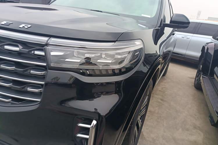 Used Ford Explorer 2024 2.3T EcoBoost Four-Wheel Drive Titanium Edition 6 Seats Left Front Headlight