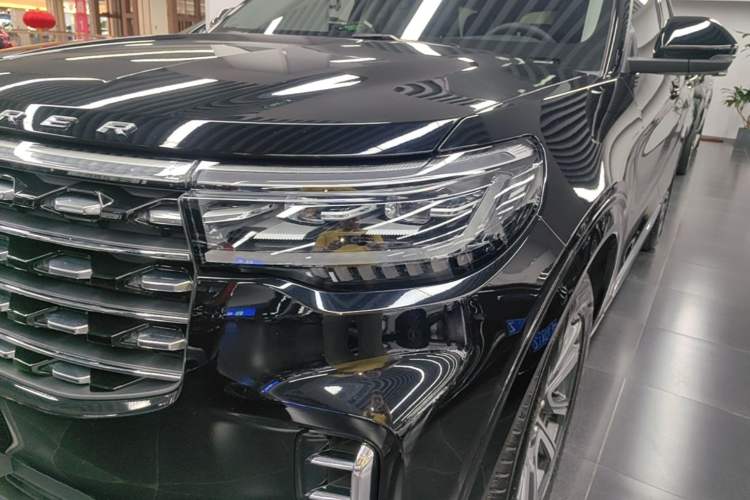 Used Ford Explorer 2024 2.3T EcoBoost All-Wheel Drive Stylish Plus Version 7 Seats Left Front Headlight