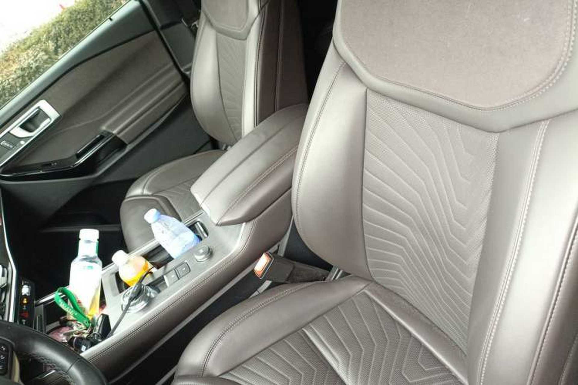 Used Ford Explorer 2024 2.3T EcoBoost Four-Wheel Drive Titanium Edition 6 Seats Left Front Seat