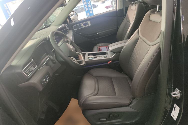 Used Ford Explorer 2024 2.3T EcoBoost Four-Wheel Drive Titanium Edition 6 Seats Left Front Seat