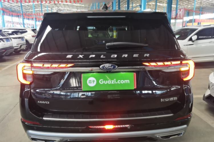 Used Ford Explorer 2024 2.3T EcoBoost Four-Wheel Drive Titanium Edition 6 Seats Rear