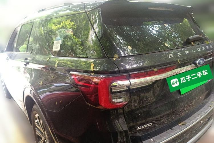 Used Ford Explorer 2024 2.3T EcoBoost Four-Wheel Drive Titanium Edition 7 Seats Rear Left 45 Deg