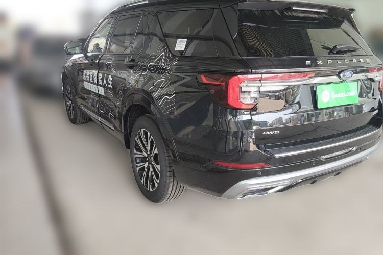 Used Ford Explorer 2024 2.3T EcoBoost Four-Wheel Drive Titanium Edition 6 Seats Rear Left 45 Deg