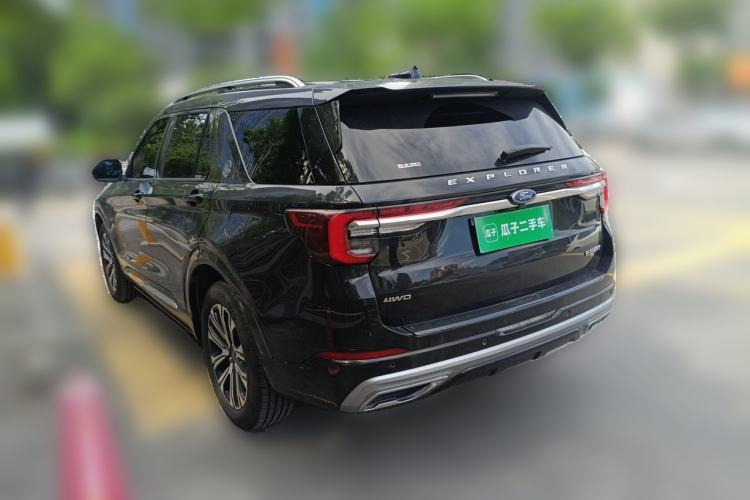 Used Ford Explorer 2024 2.3T EcoBoost Four-Wheel Drive Titanium Edition 7 Seats Rear Left 45 Deg