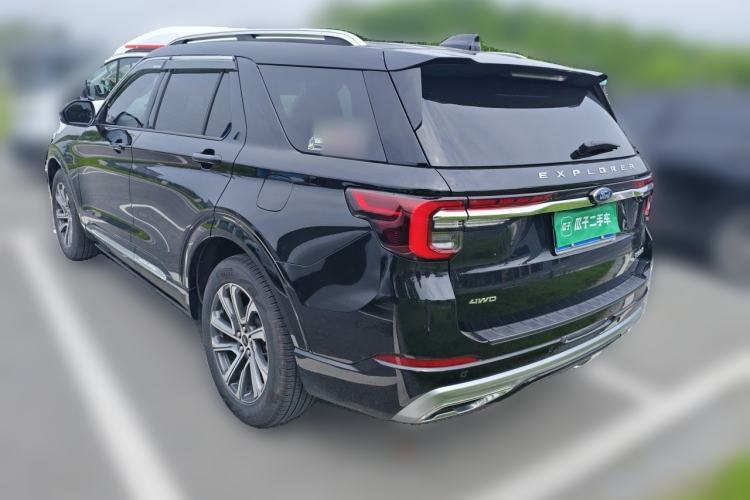 Used Ford Explorer 2024 2.3T EcoBoost All-Wheel Drive Stylish Plus Version 7 Seats Rear Left 45 Deg