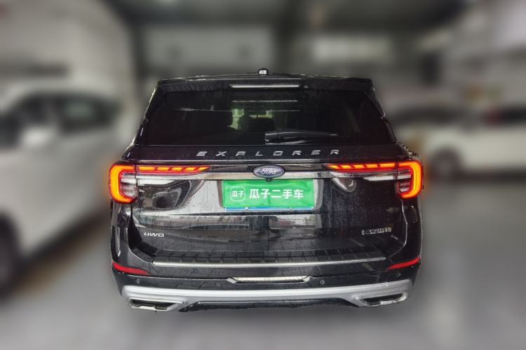 Used Ford Explorer 2024 2.3T EcoBoost Four-Wheel Drive Titanium Edition 7 Seats Rear
