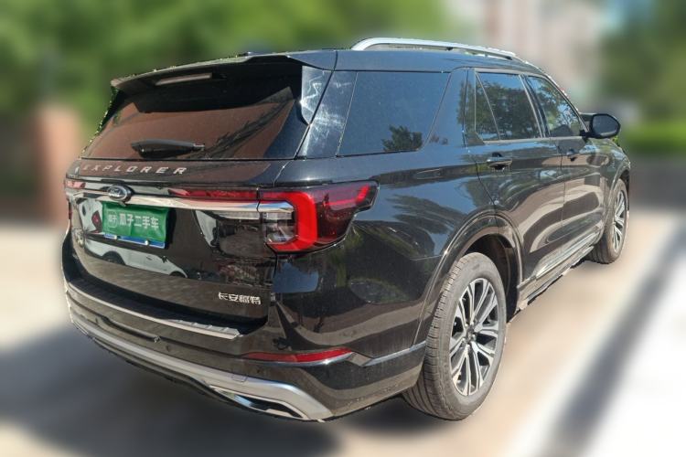 Used Ford Explorer 2024 2.3T EcoBoost Four-Wheel Drive Titanium Edition 6 Seats Rear Right 45 Deg