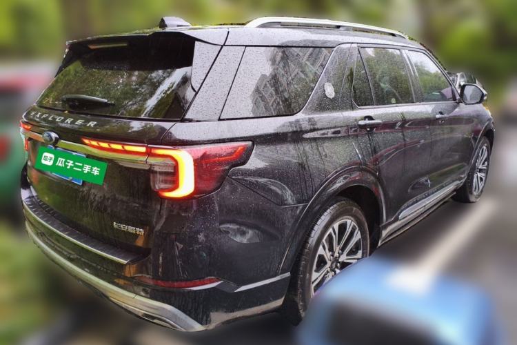 Used Ford Explorer 2024 2.3T EcoBoost Four-Wheel Drive Titanium Edition 6 Seats Rear Right 45 Deg