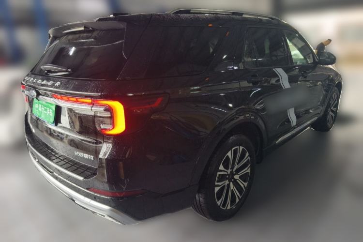 Used Ford Explorer 2024 2.3T EcoBoost Four-Wheel Drive Titanium Edition 7 Seats Rear Right 45 Deg