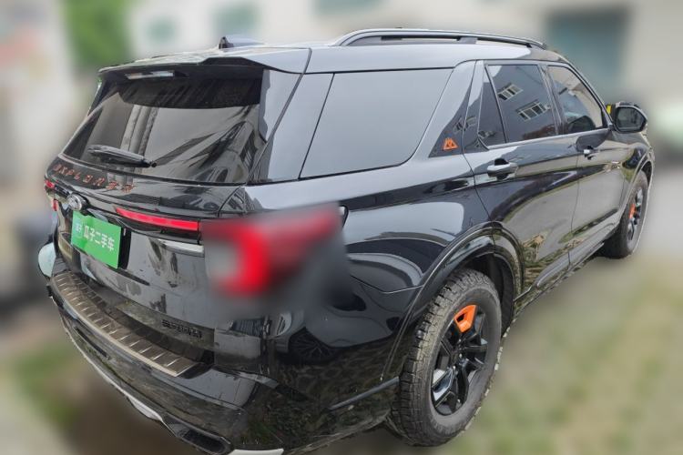 Used Ford Explorer 2024 2.3T EcoBoost Kunlun Peak Edition 7-Seater Rear Right 45 Deg