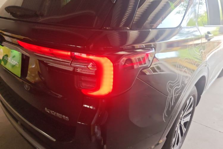 Used Ford Explorer 2024 2.3T EcoBoost Four-Wheel Drive Titanium Edition 6 Seats Right Rear Taillight