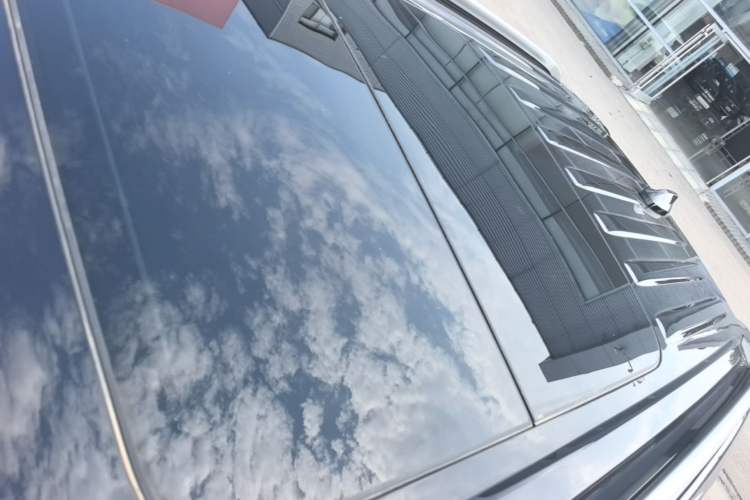Used Ford Explorer 2024 2.3T EcoBoost Four-Wheel Drive Titanium Edition 6 Seats Roof