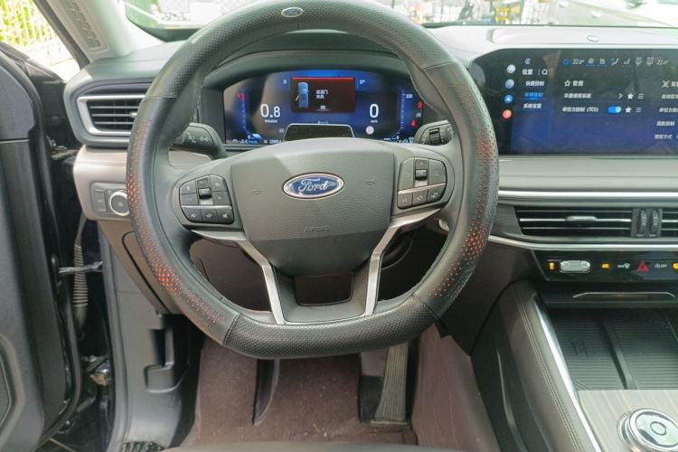 Used Ford Explorer 2024 2.3T EcoBoost Four-Wheel Drive Titanium Edition 7 Seats Steering Wheel