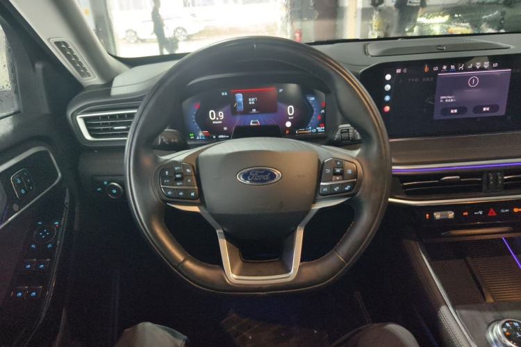 Used Ford Explorer 2024 2.3T EcoBoost Four-Wheel Drive Titanium Edition 7 Seats Steering Wheel