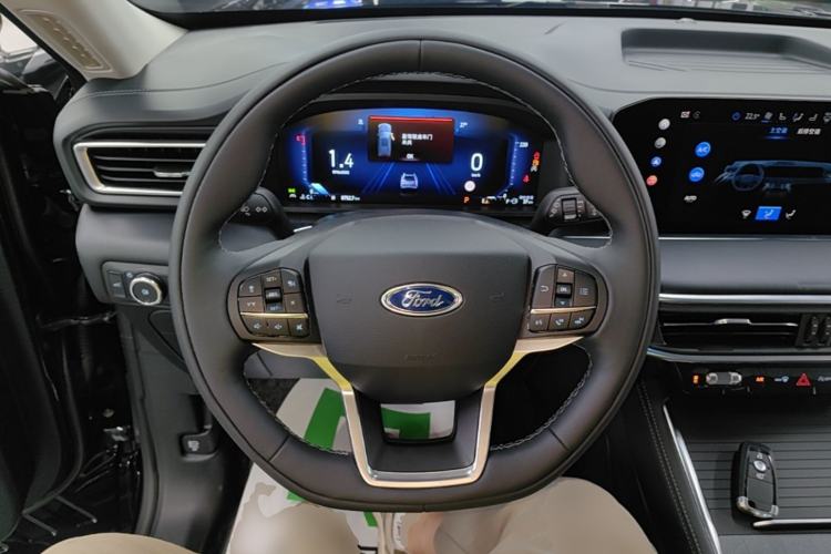 Used Ford Explorer 2024 2.3T EcoBoost All-Wheel Drive Stylish Plus Version 7 Seats Steering Wheel