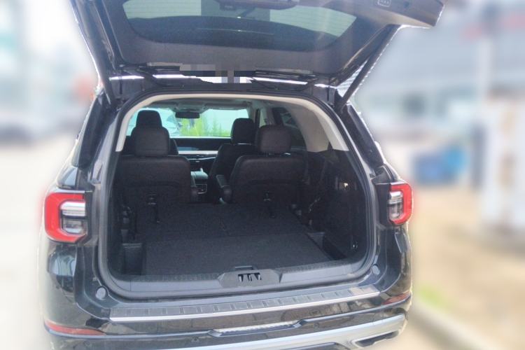 Used Ford Explorer 2024 2.3T EcoBoost Four-Wheel Drive Titanium Edition 6 Seats Trunk