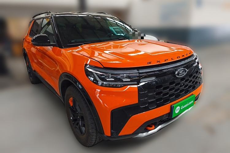 Used Ford Explorer 2024 2.3T EcoBoost Kunlun Peak Edition 7-Seater Front Right 45 Deg