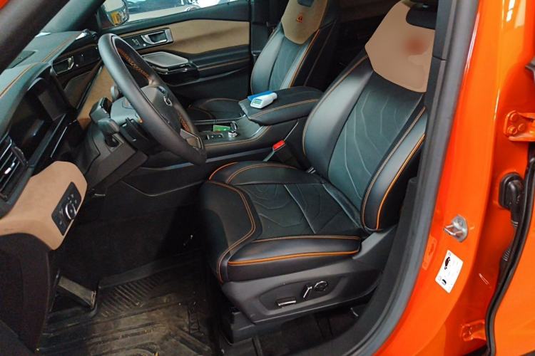 Used Ford Explorer 2024 2.3T EcoBoost Kunlun Peak Edition 7-Seater Left Front Seat