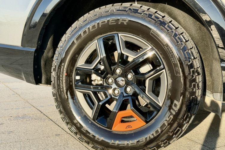 Used Ford Explorer 2024 2.3T EcoBoost Kunlun Peak Edition 6-Seater Exterior 3