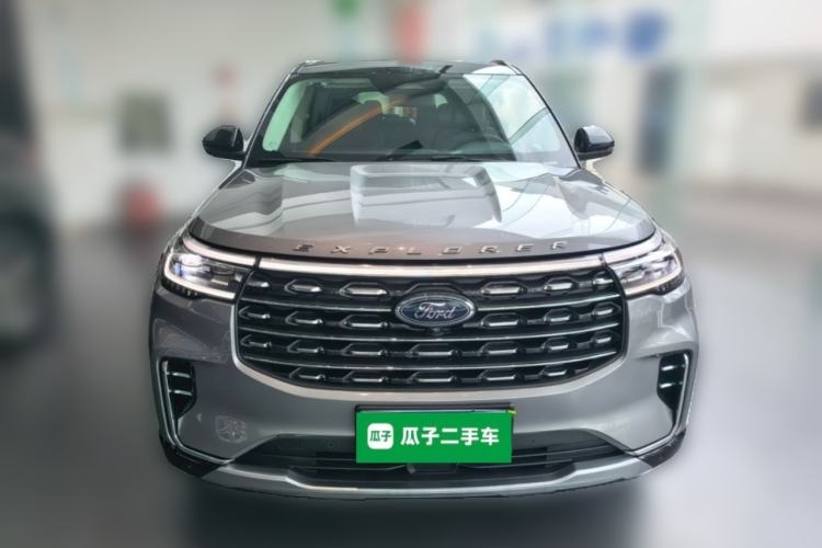 Used Ford Explorer 2024 2.3T EcoBoost Four-Wheel Drive Titanium Edition 6 Seats Front