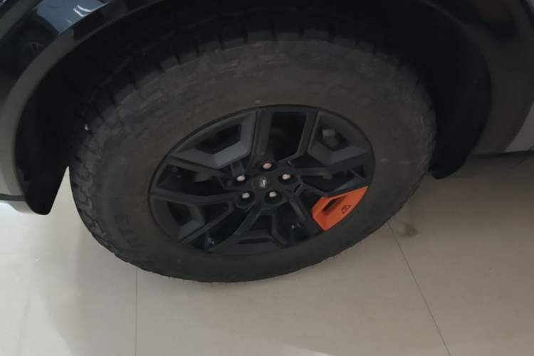 Used Ford Explorer 2024 2.3T EcoBoost Kunlun Peak Edition 6-Seater Left Front Wheel Hub