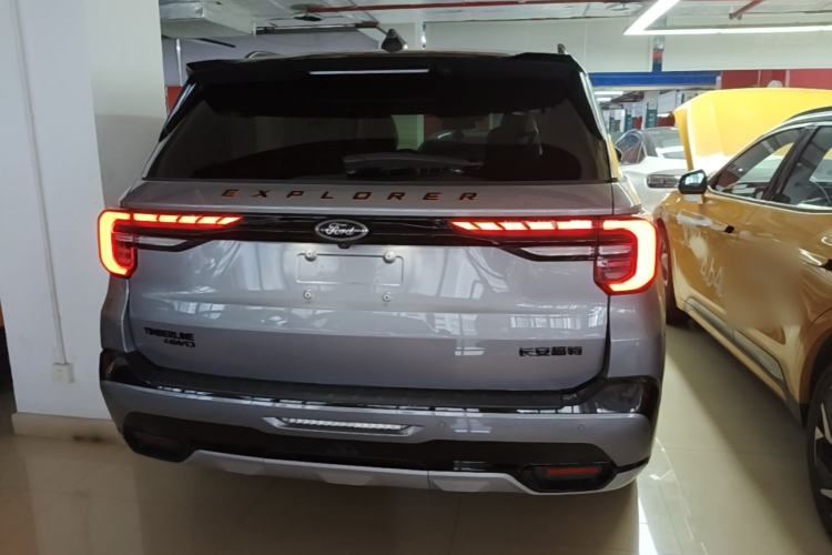 Used Ford Explorer 2024 2.3T EcoBoost Kunlun Peak Edition 6-Seater Rear
