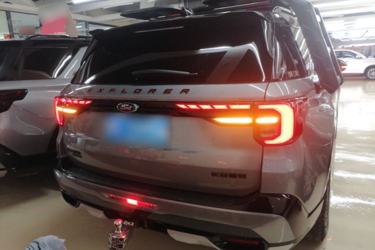 Used Ford Explorer 2024 2.3T EcoBoost Kunlun Peak Edition 7-Seater Rear