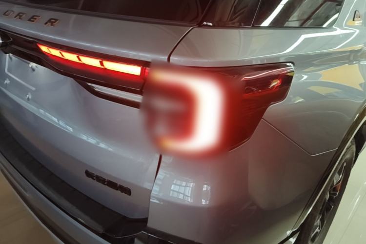 Used Ford Explorer 2024 2.3T EcoBoost Kunlun Peak Edition 6-Seater Right Rear Taillight