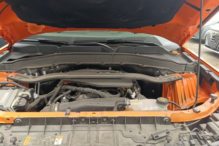 Used Ford Explorer 2024 2.3T EcoBoost Kunlun Peak Edition 7-Seater Engine Bay