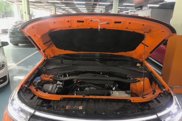 Used Ford Explorer 2024 2.3T EcoBoost Kunlun Peak Edition 7-Seater Engine Bay