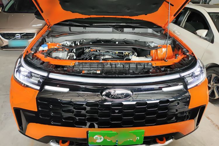 Used Ford Explorer 2024 2.3T EcoBoost Kunlun Peak Edition 7-Seater Engine Bay