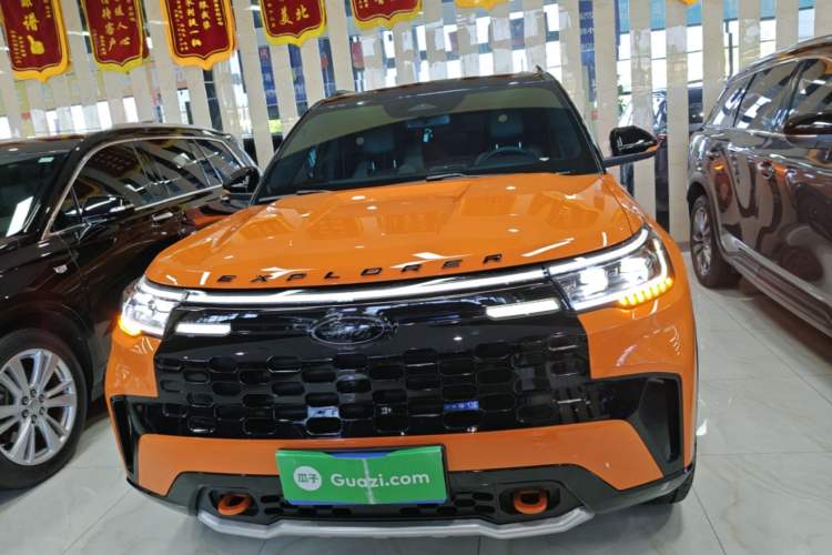 Used Ford Explorer 2024 2.3T EcoBoost Kunlun Peak Edition 7-Seater Front