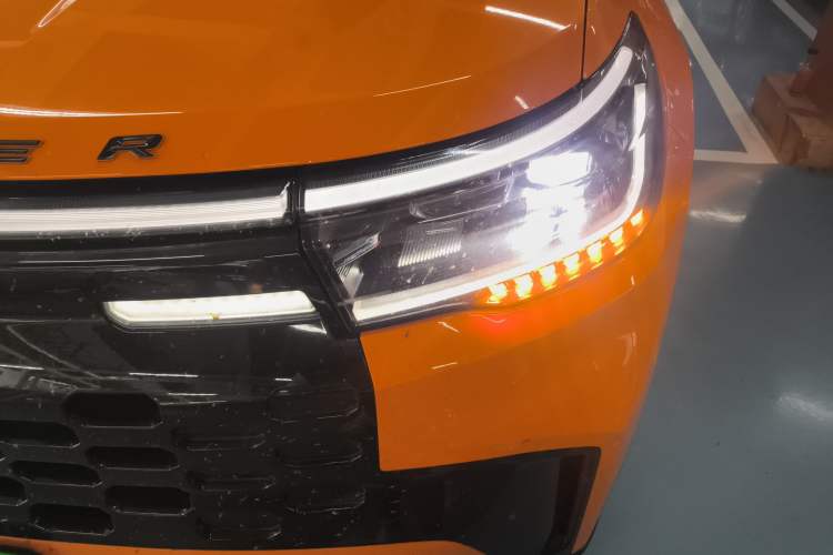 Used Ford Explorer 2024 2.3T EcoBoost Kunlun Peak Edition 7-Seater Left Front Headlight