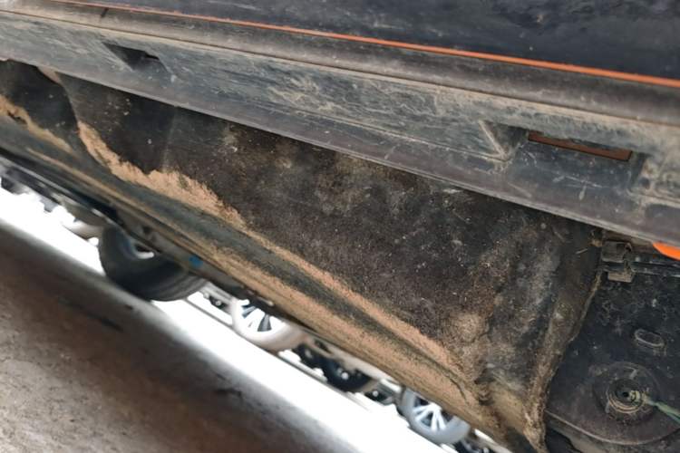 Used Ford Explorer 2024 2.3T EcoBoost Kunlun Peak Edition 7-Seater Left Side Sill