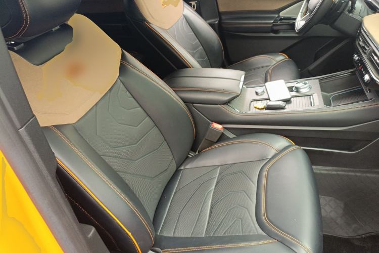 Used Ford Explorer 2024 2.3T EcoBoost Kunlun Peak Edition 7-Seater Right Front Seat
