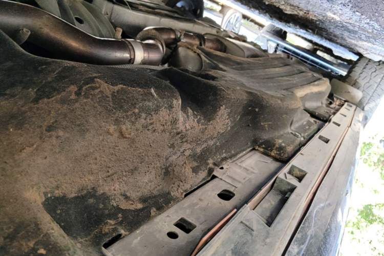 Used Ford Explorer 2024 2.3T EcoBoost Kunlun Peak Edition 7-Seater Right Side Sill
