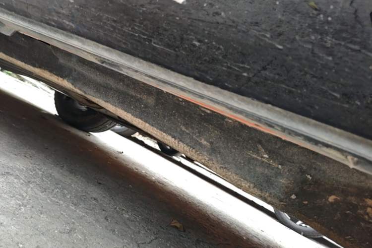 Used Ford Explorer 2024 2.3T EcoBoost Kunlun Peak Edition 7-Seater Right Side Sill