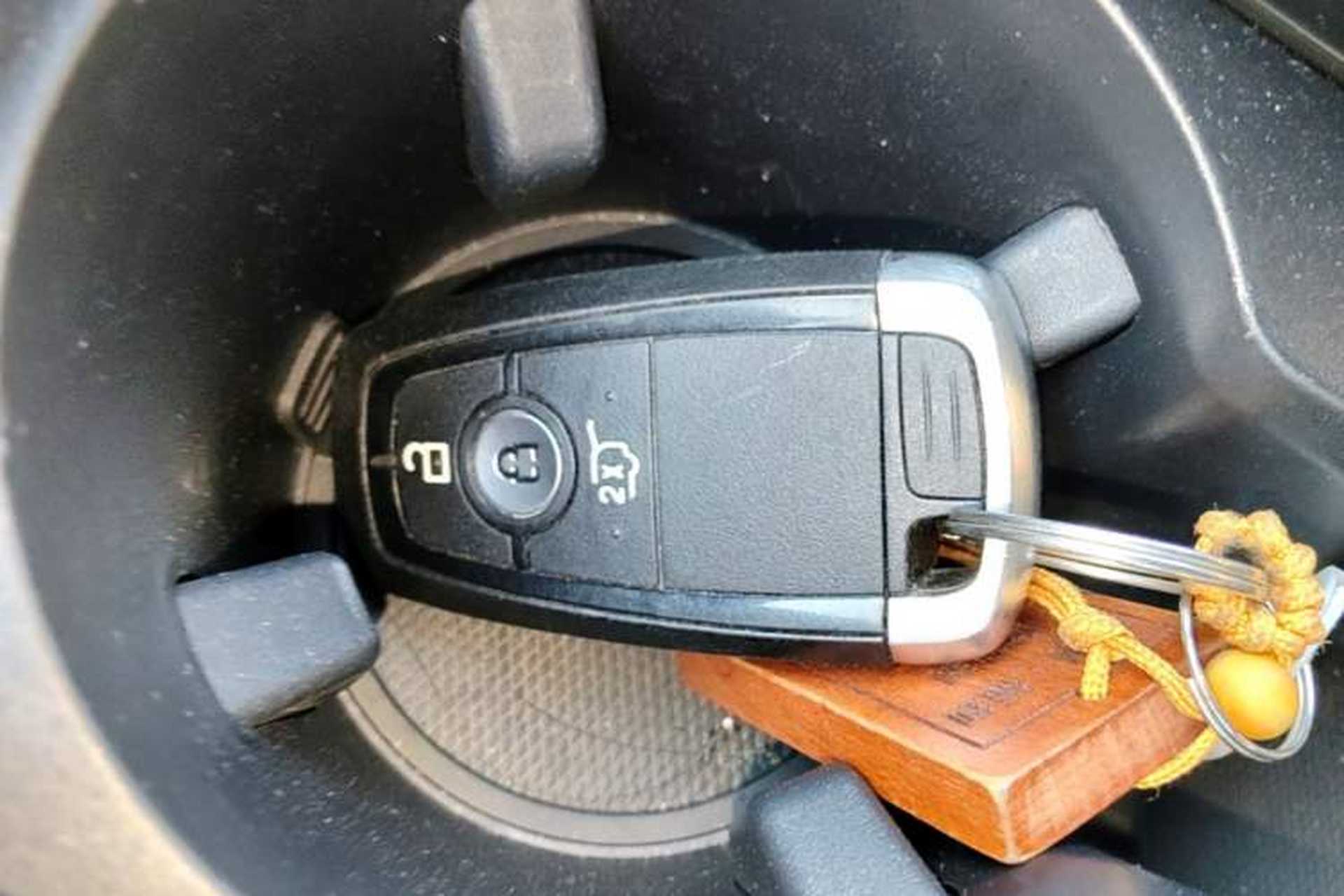 Used Ford Explorer 2024 2.3T EcoBoost Kunlun Peak Edition 7-Seater Vehicle Key