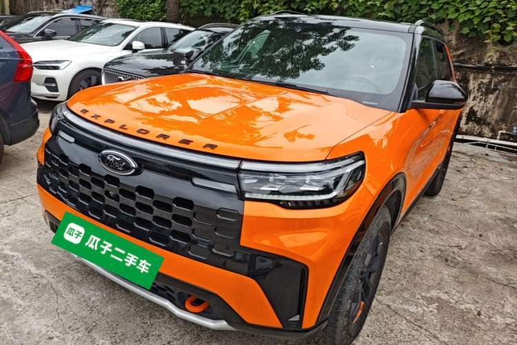 Used Ford Explorer 2024 2.3T EcoBoost Kunlun Peak Edition 7-Seater Guazi used car, China used car export, Used car for sale, Used  cars, Cheapest cars for sale