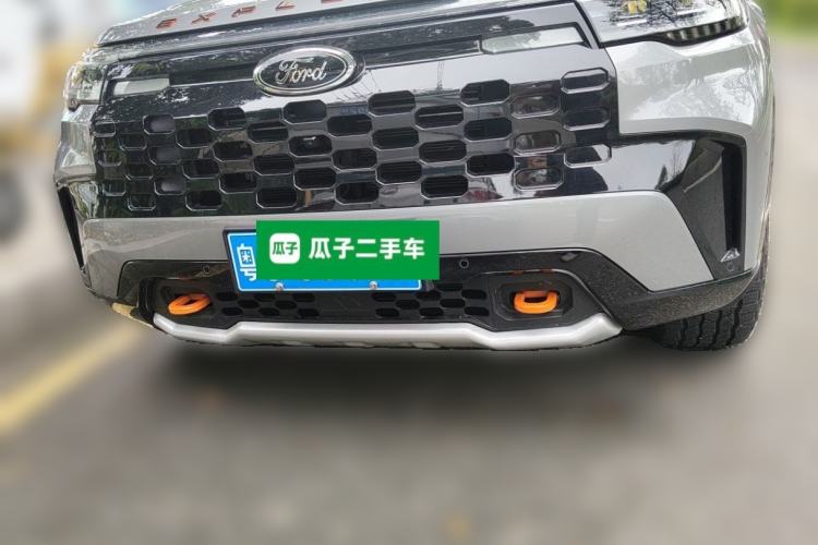 Used Ford Explorer 2024 2.3T EcoBoost Kunlun Peak Edition 6-Seater Front
