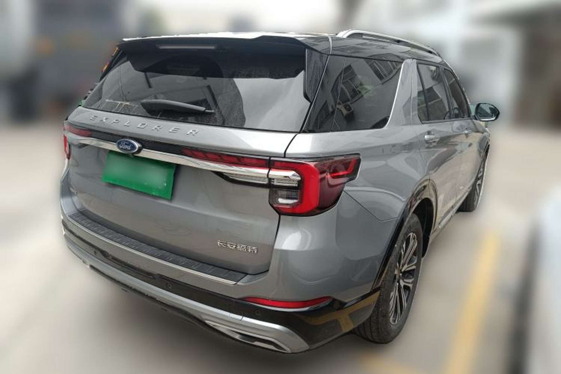 Used Ford Explorer 2024 2.3T EcoBoost Four-Wheel Drive Titanium Edition 7 Seats Rear Right 45 Deg
