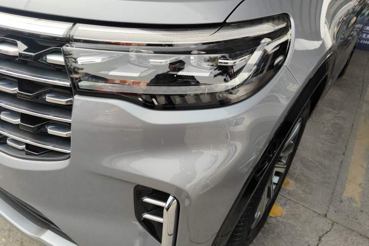 Used Ford Explorer 2024 2.3T EcoBoost Rear-Drive Trend Edition 6-Seater Left Front Headlight