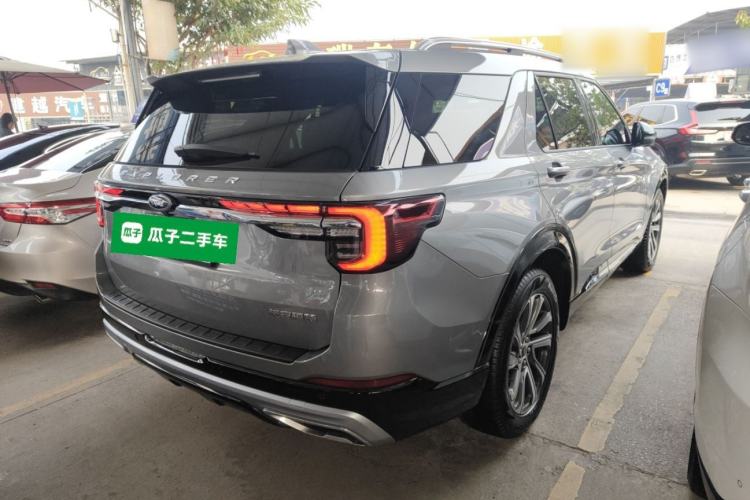 Used Ford Explorer 2024 2.3T EcoBoost Rear-Drive Trend Edition 6-Seater Rear Right 45 Deg