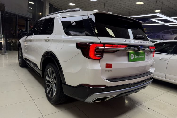 Used Ford Explorer 2024 2.3T EcoBoost All-Wheel Drive Stylish Plus Version 7 Seats Exterior 2