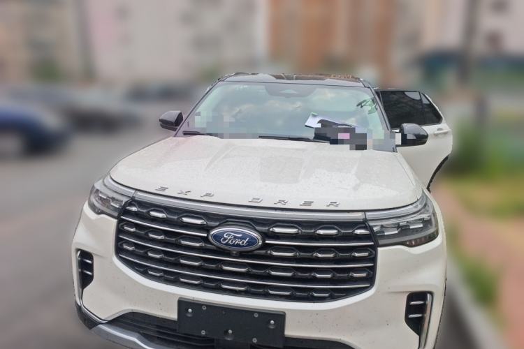 Used Ford Explorer 2024 2.3T EcoBoost Four-Wheel Drive Titanium Edition 6 Seats Front
