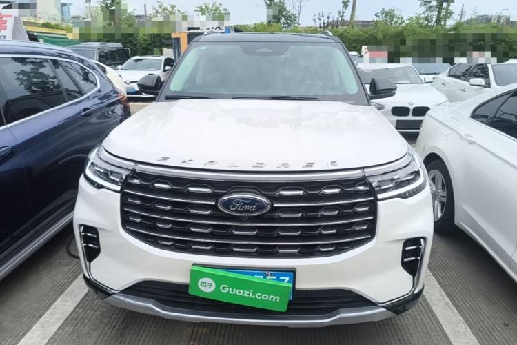 Used Ford Explorer 2024 2.3T EcoBoost Four-Wheel Drive Titanium Edition 6 Seats Front