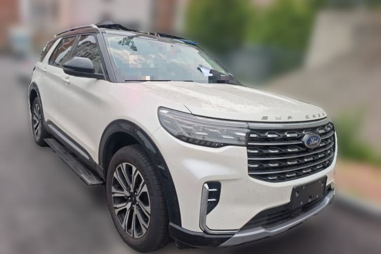 Used Ford Explorer 2024 2.3T EcoBoost Four-Wheel Drive Titanium Edition 6 Seats Front Right 45 Deg