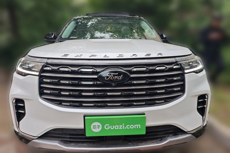 Used Ford Explorer 2024 2.3T EcoBoost Four-Wheel Drive Titanium Edition 7 Seats Front