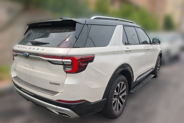 Used Ford Explorer 2024 2.3T EcoBoost Four-Wheel Drive Titanium Edition 6 Seats Rear Right 45 Deg